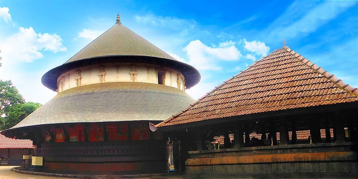 Chowallur Shiva Temple near Guruvayur Kerala